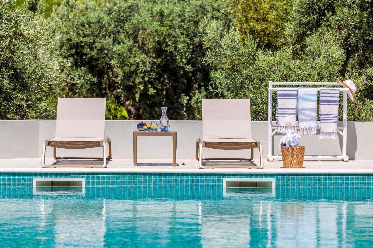 Sunshine Pool Villa Скопелос Екстериор снимка